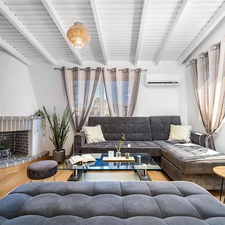Dennis City Center Elegant Apartment Zakynthos Town Ngoại thất bức ảnh