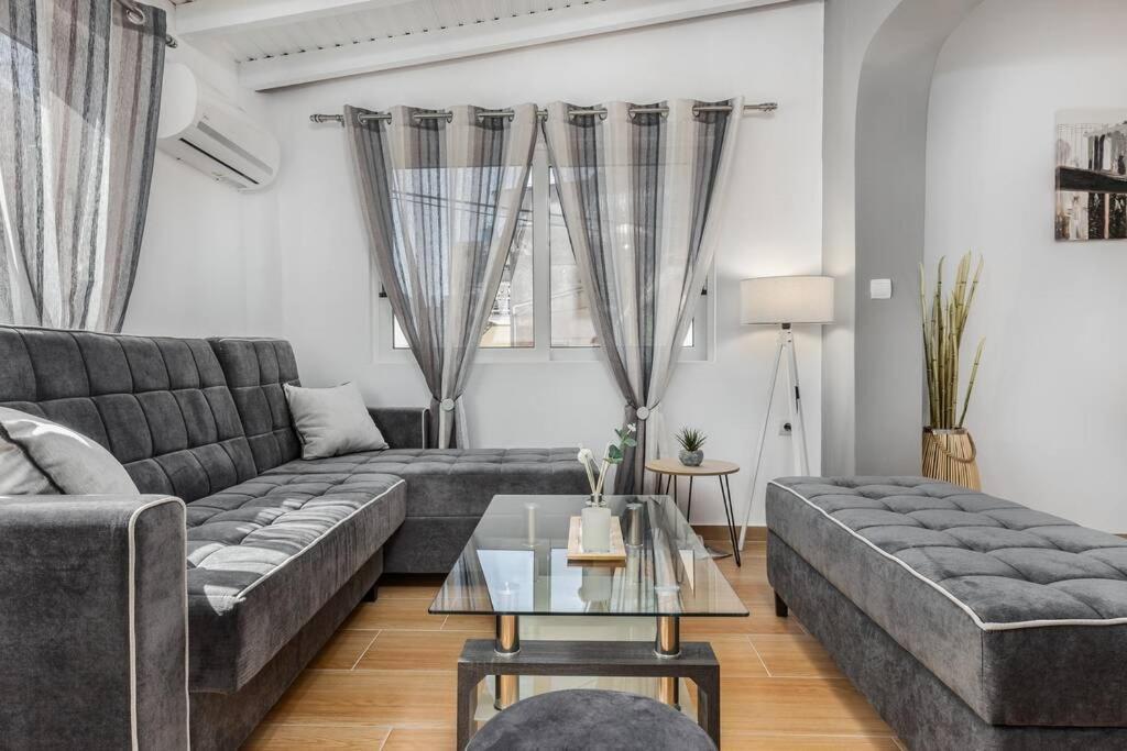 Dennis City Center Elegant Apartment Zakynthos Town Ngoại thất bức ảnh