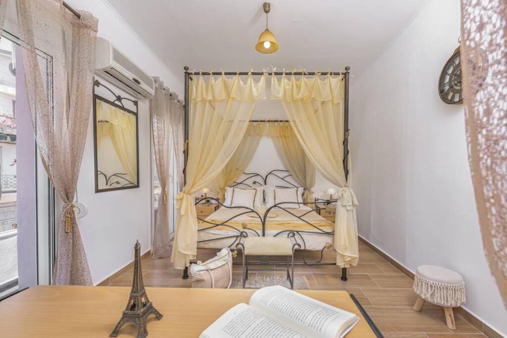 Dennis City Center Elegant Apartment Zakynthos Town Ngoại thất bức ảnh
