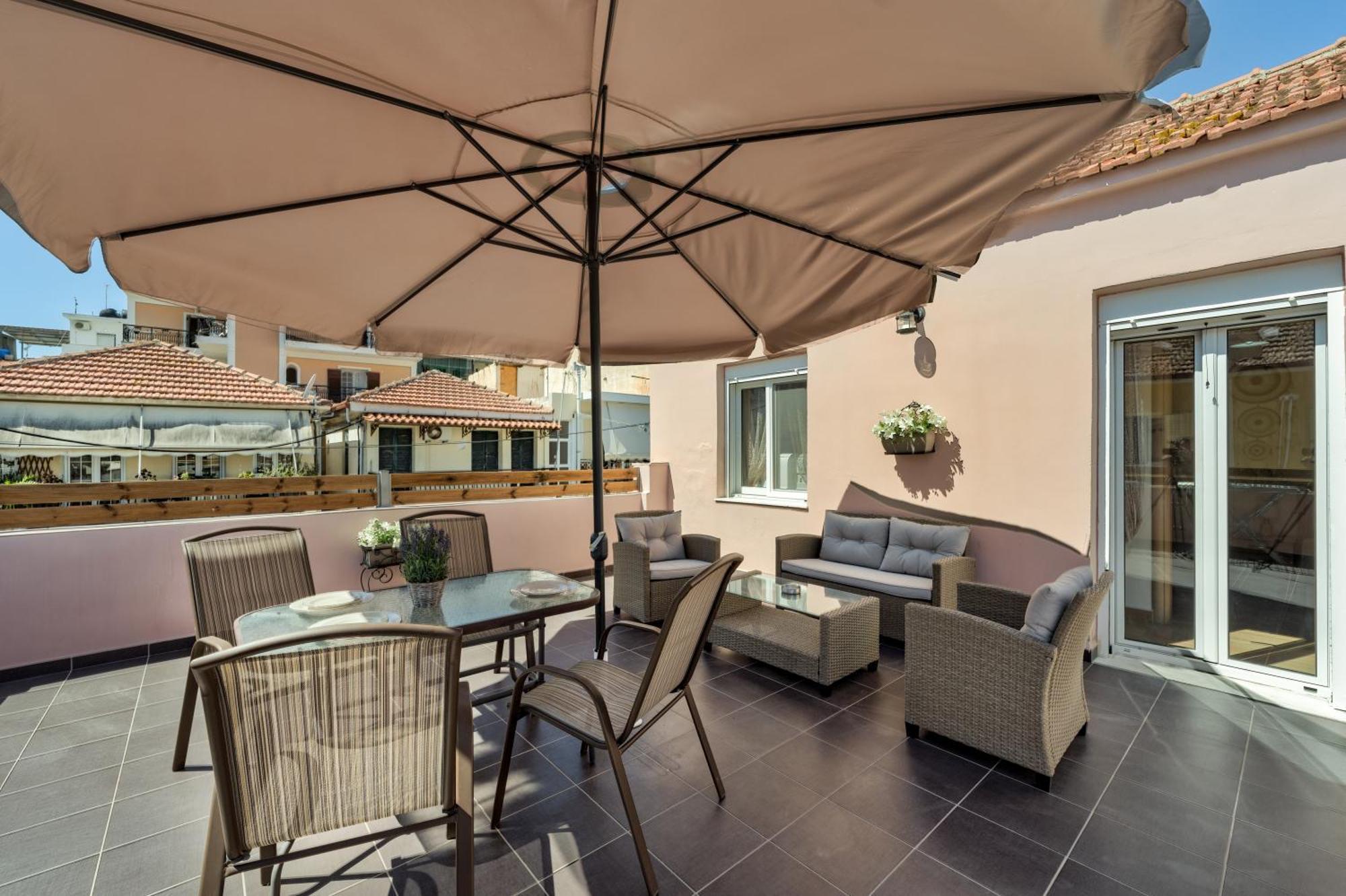 Dennis City Center Elegant Apartment Zakynthos Town Ngoại thất bức ảnh